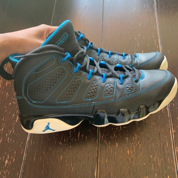 Jordan 9s Photo Blues - Picture 2 of 4